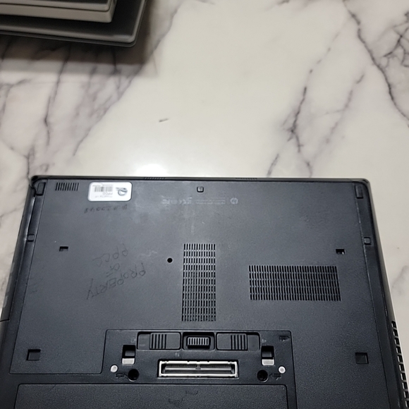 HP ProBook 6465b CNU2193333 - Picture 2 of 5